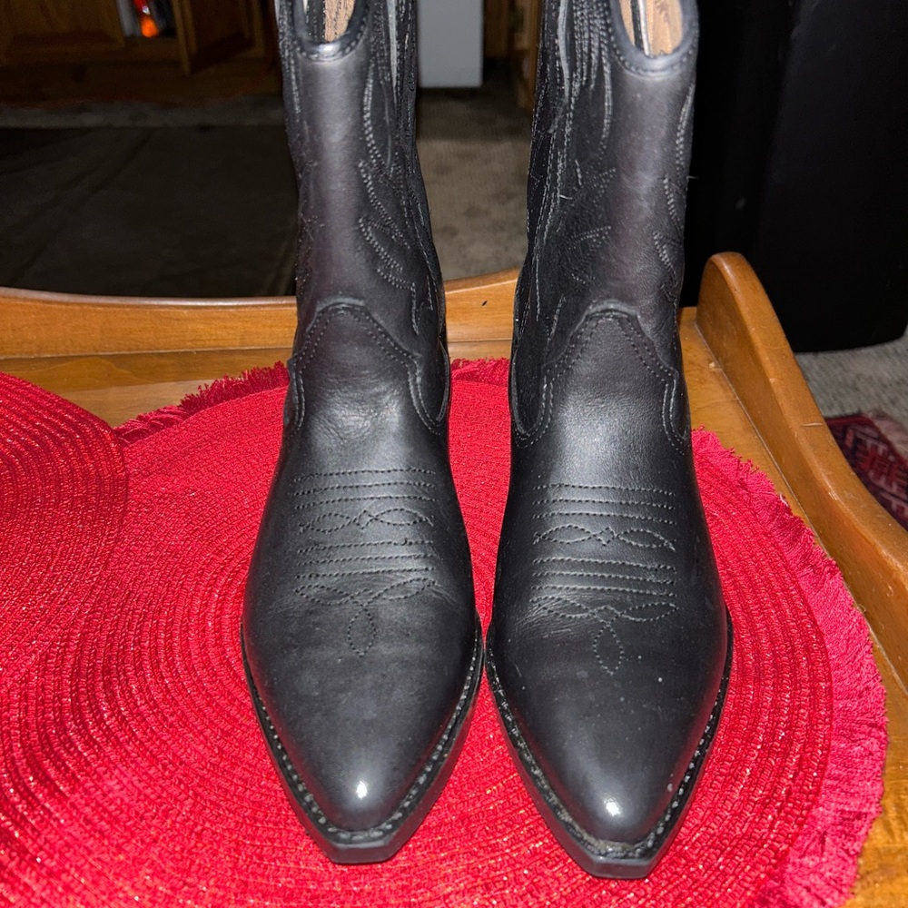 Black Western Leather Boots